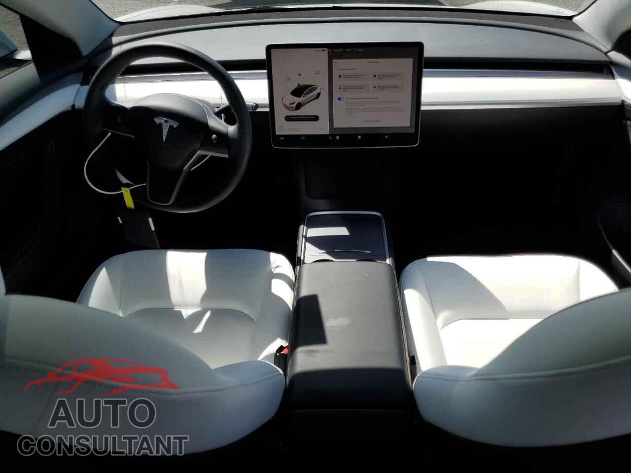 TESLA MODEL 3 2022 - 5YJ3E1EA8NF373267