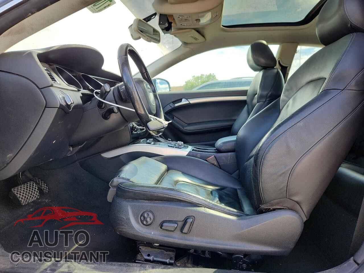 AUDI A5 2011 - WAULFAFRXBA009970