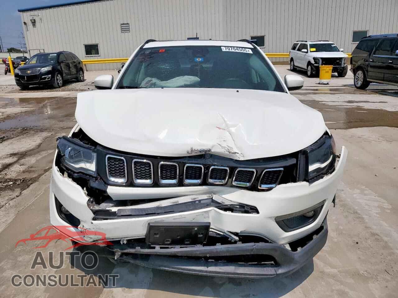 JEEP COMPASS 2017 - 3C4NJCBB6HT629358