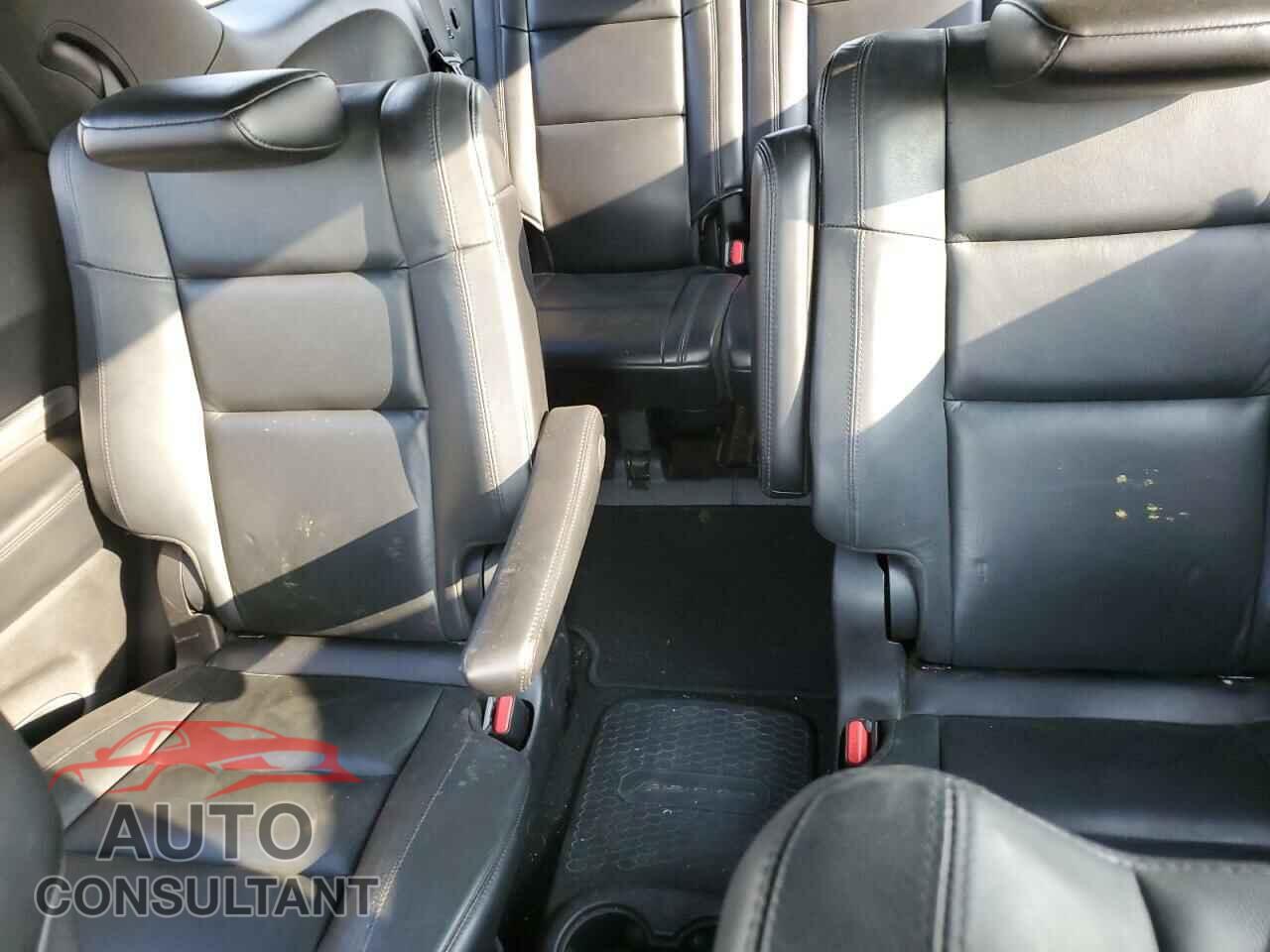 DODGE DURANGO 2019 - 1C4RDJDG4KC676848