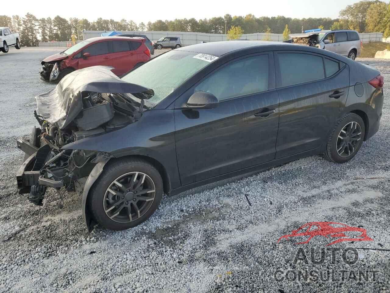 HYUNDAI ELANTRA 2018 - KMHD84LF1JU489354