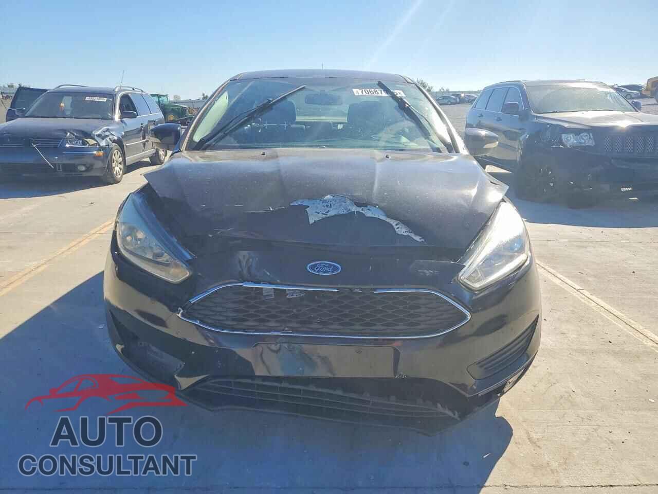FORD FOCUS 2017 - 1FADP3F27HL286212