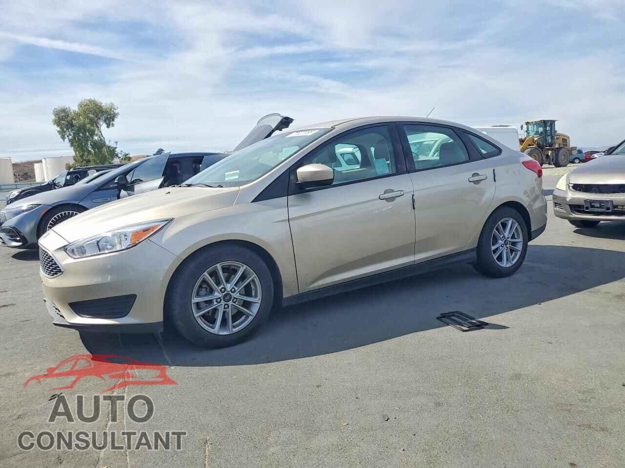 FORD FOCUS 2018 - 1FADP3F2XJL304398