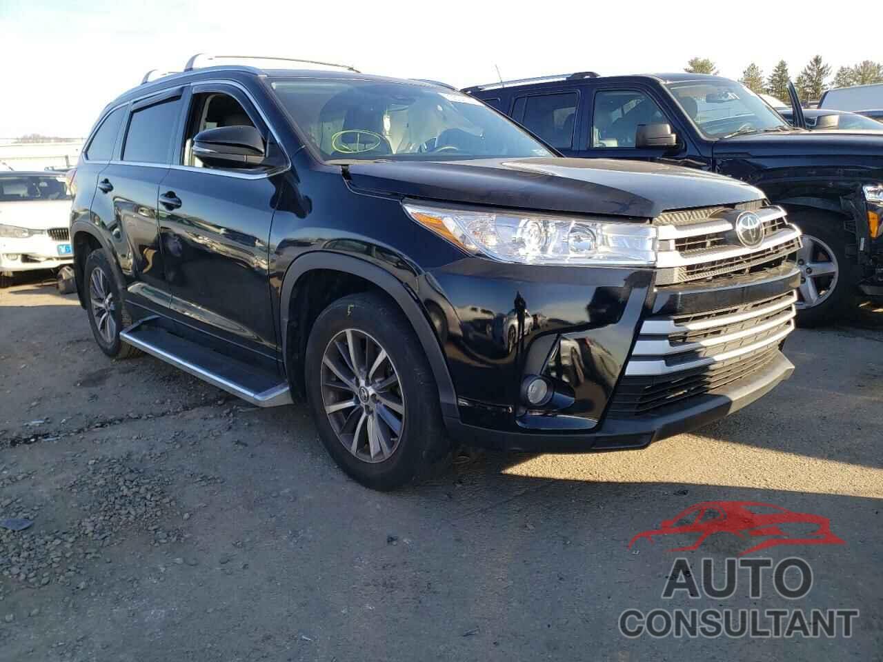 TOYOTA HIGHLANDER 2018 - 5TDJZRFH1JS902019