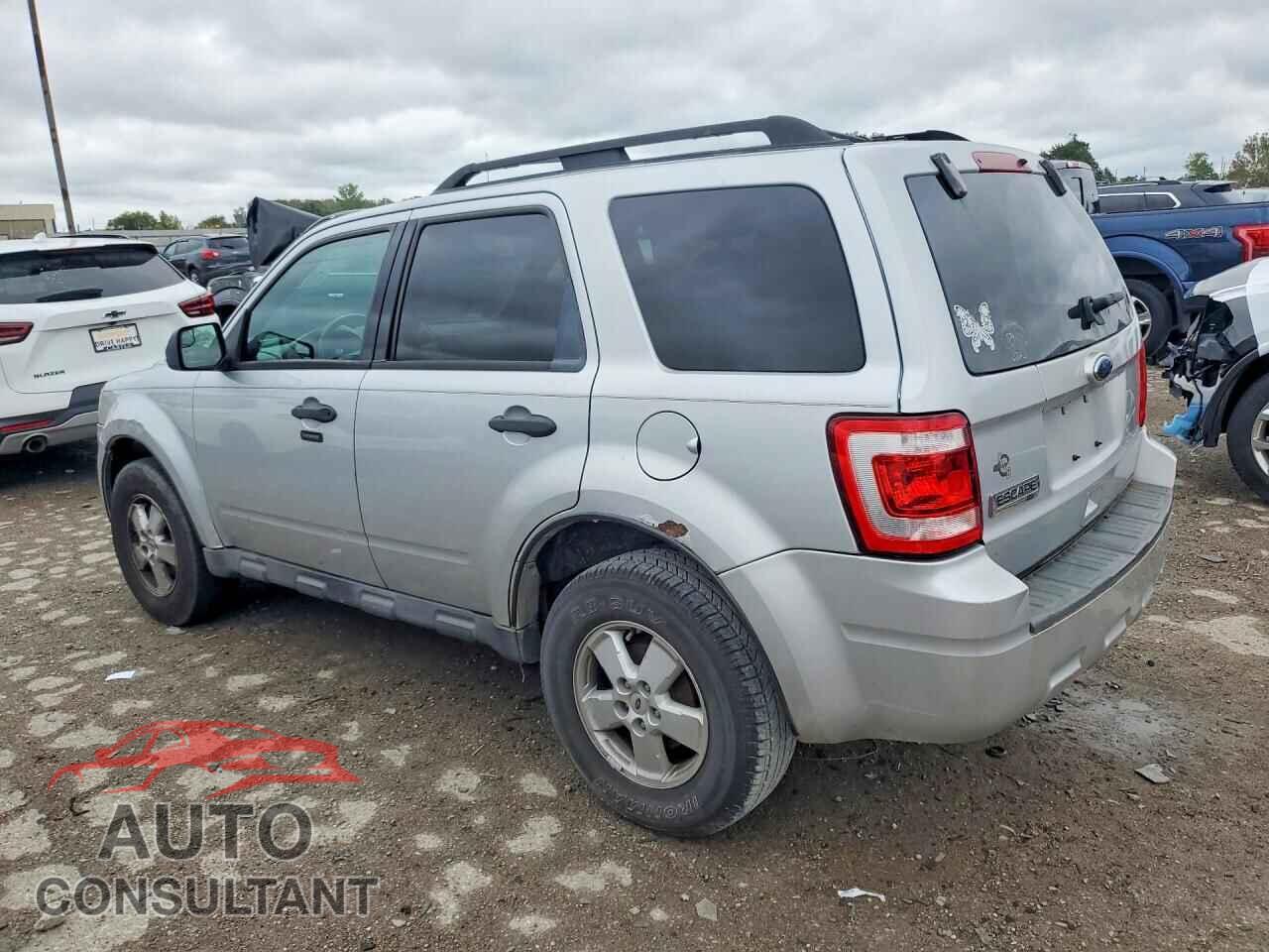 FORD ESCAPE 2010 - 1FMCU0D75AKB87052