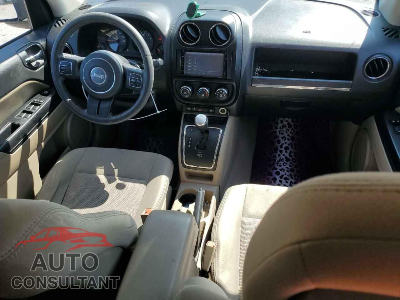 JEEP COMPASS 2011 - 1J4NF1FB2BD226159