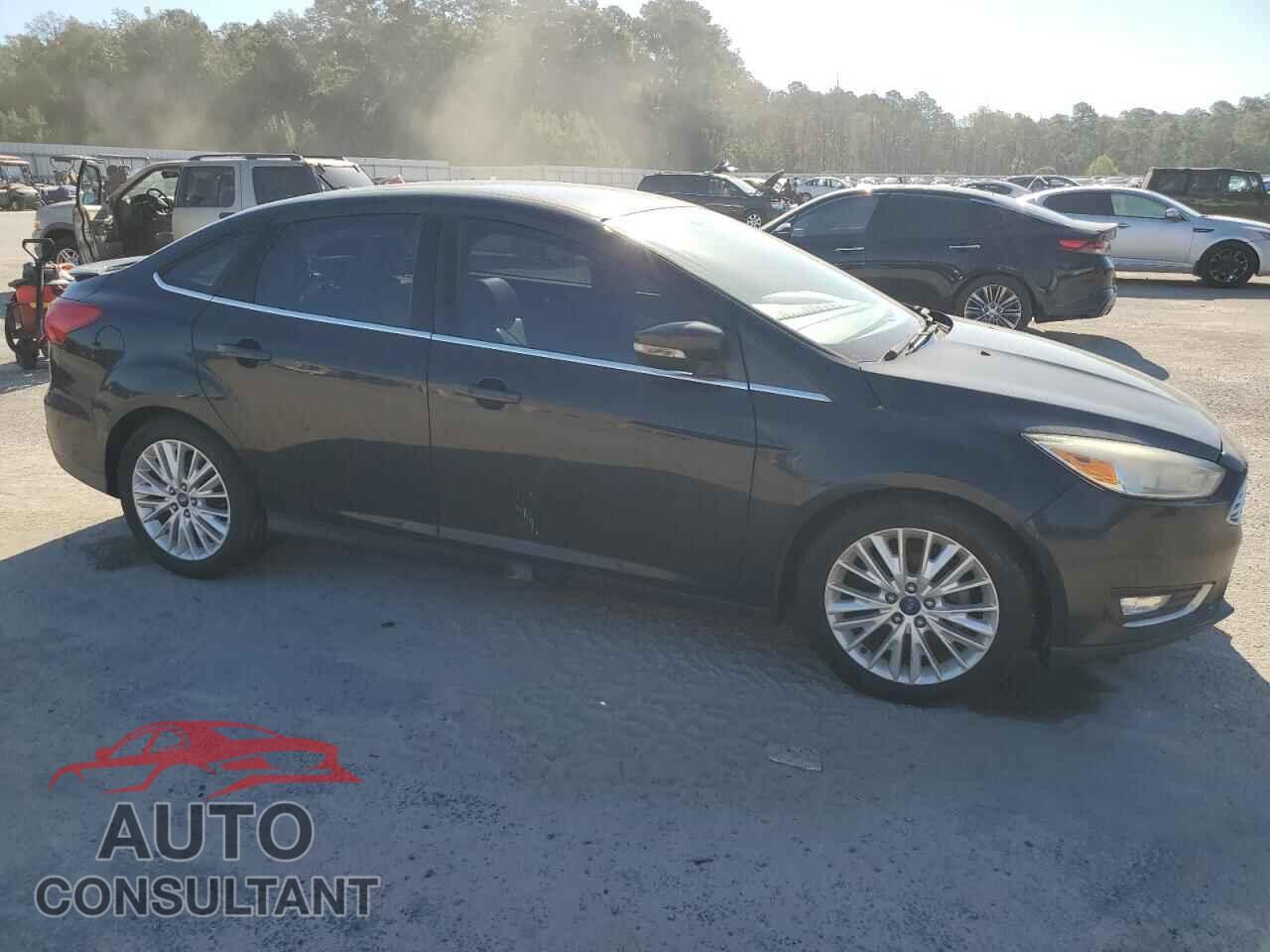 FORD FOCUS 2015 - 1FADP3J29FL268007