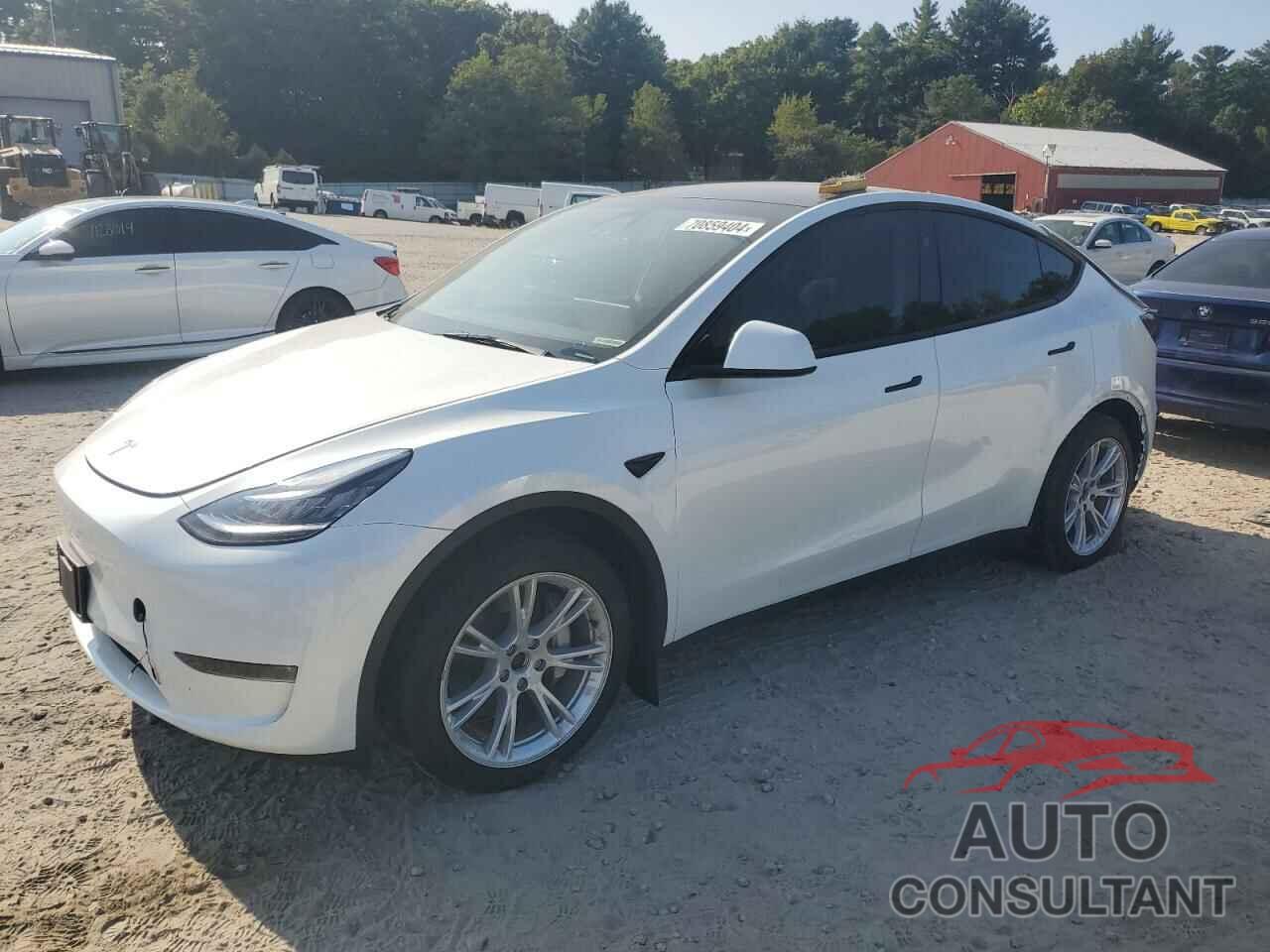 TESLA MODEL Y 2023 - 7SAYGDEE1PA145859