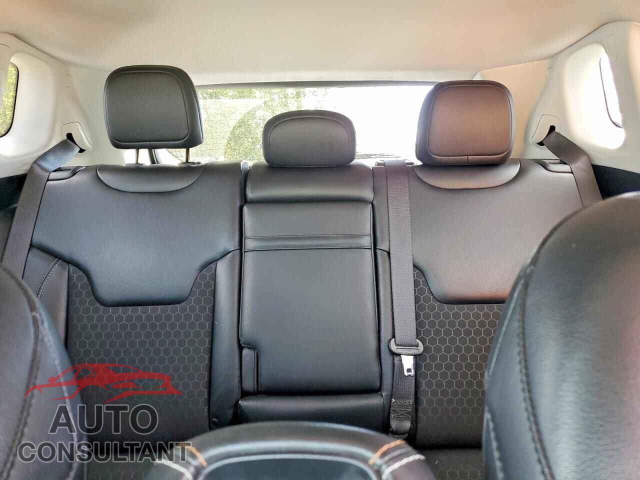 JEEP COMPASS 2018 - 3C4NJDBB6JT492109