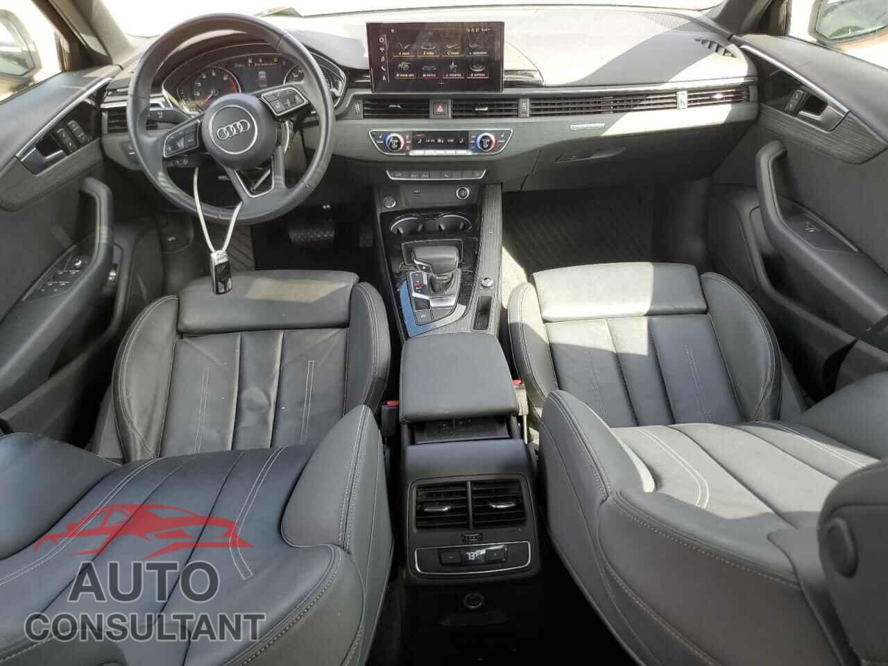 AUDI A4 2021 - WAUDAAF45MA012818