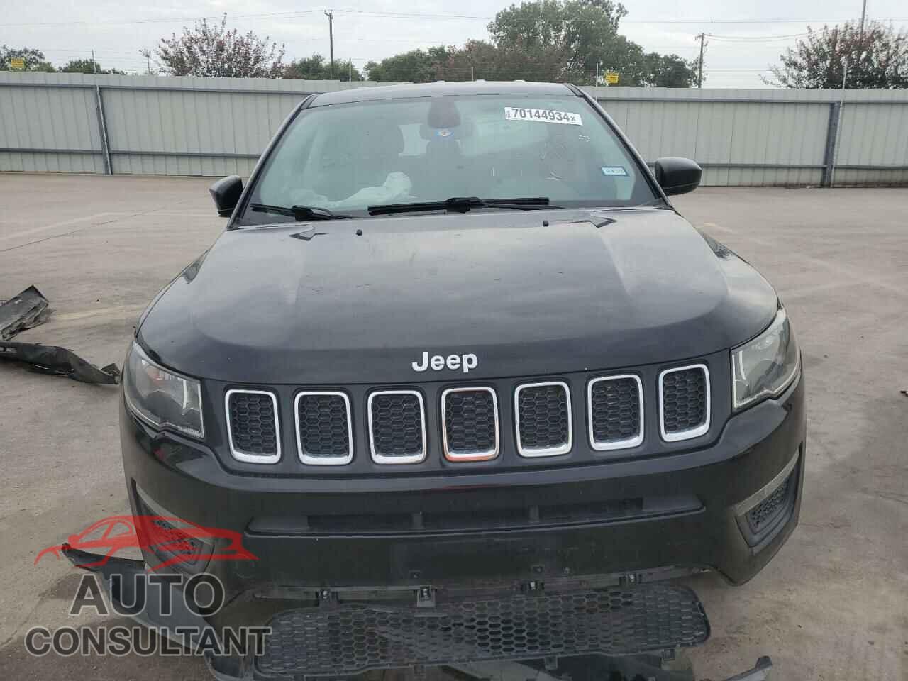 JEEP COMPASS 2019 - 3C4NJCAB3KT840896