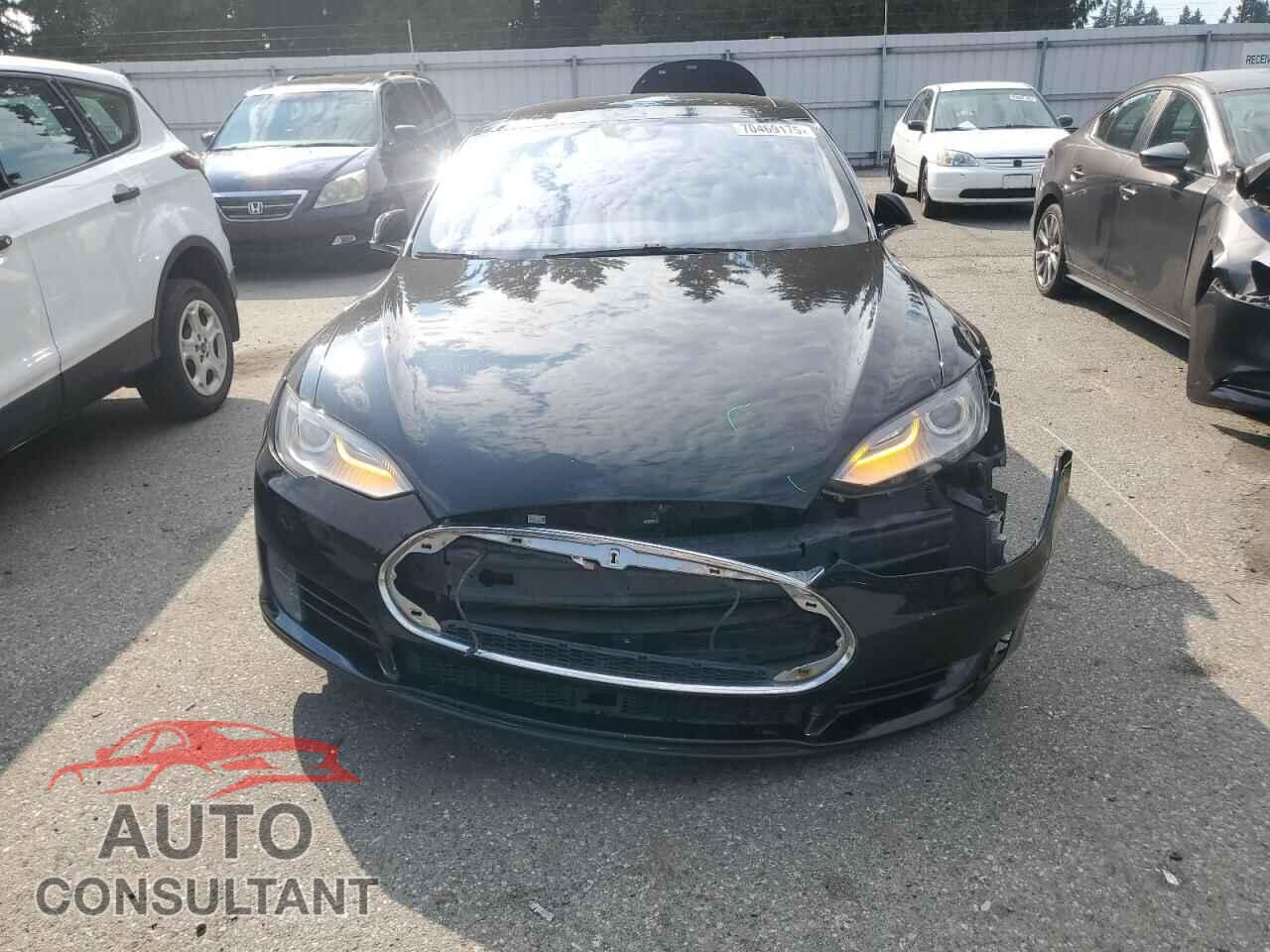 TESLA MODEL S 2015 - 5YJSA1E20FF107663