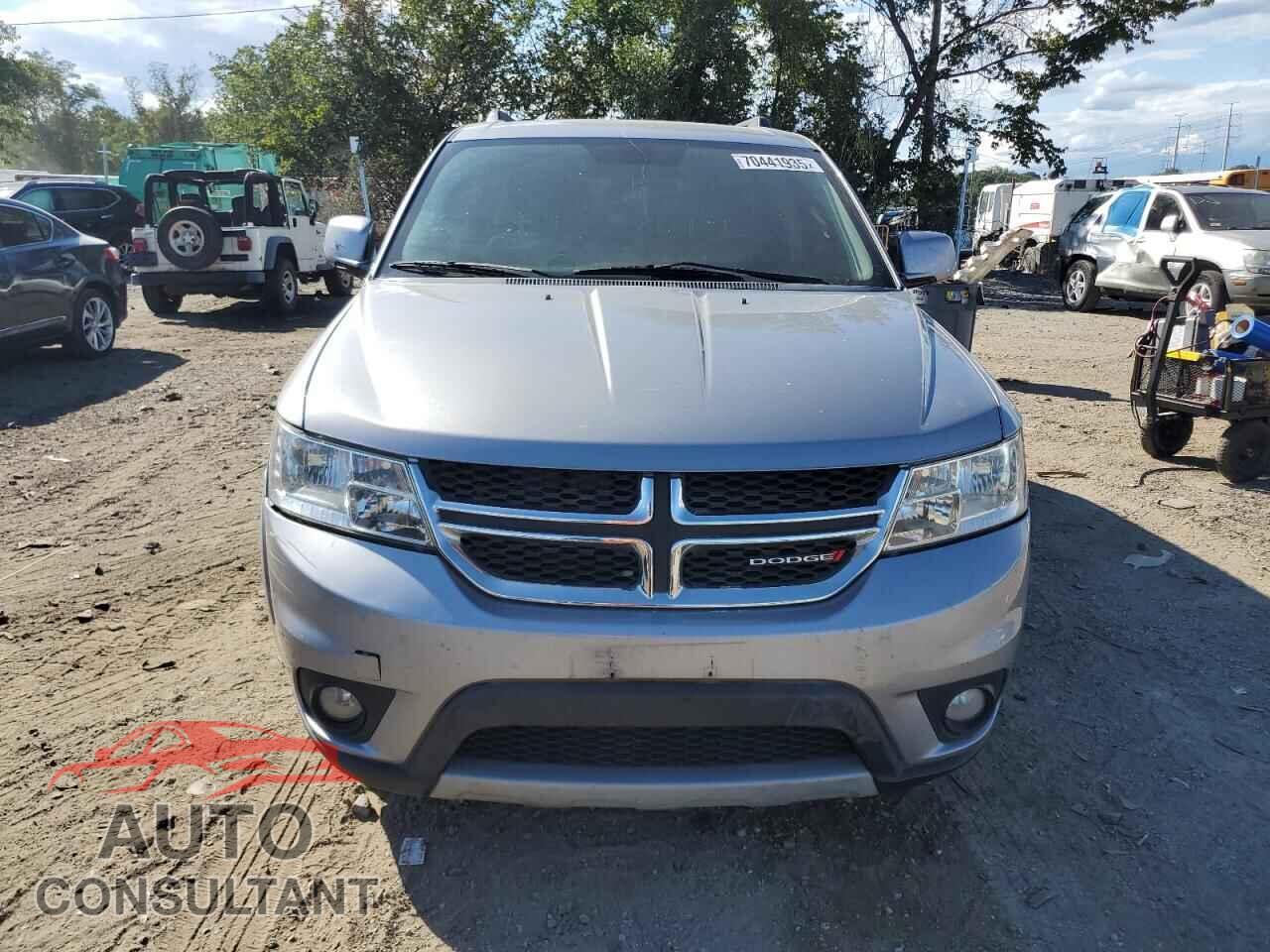DODGE JOURNEY 2015 - 3C4PDCBG0FT726743