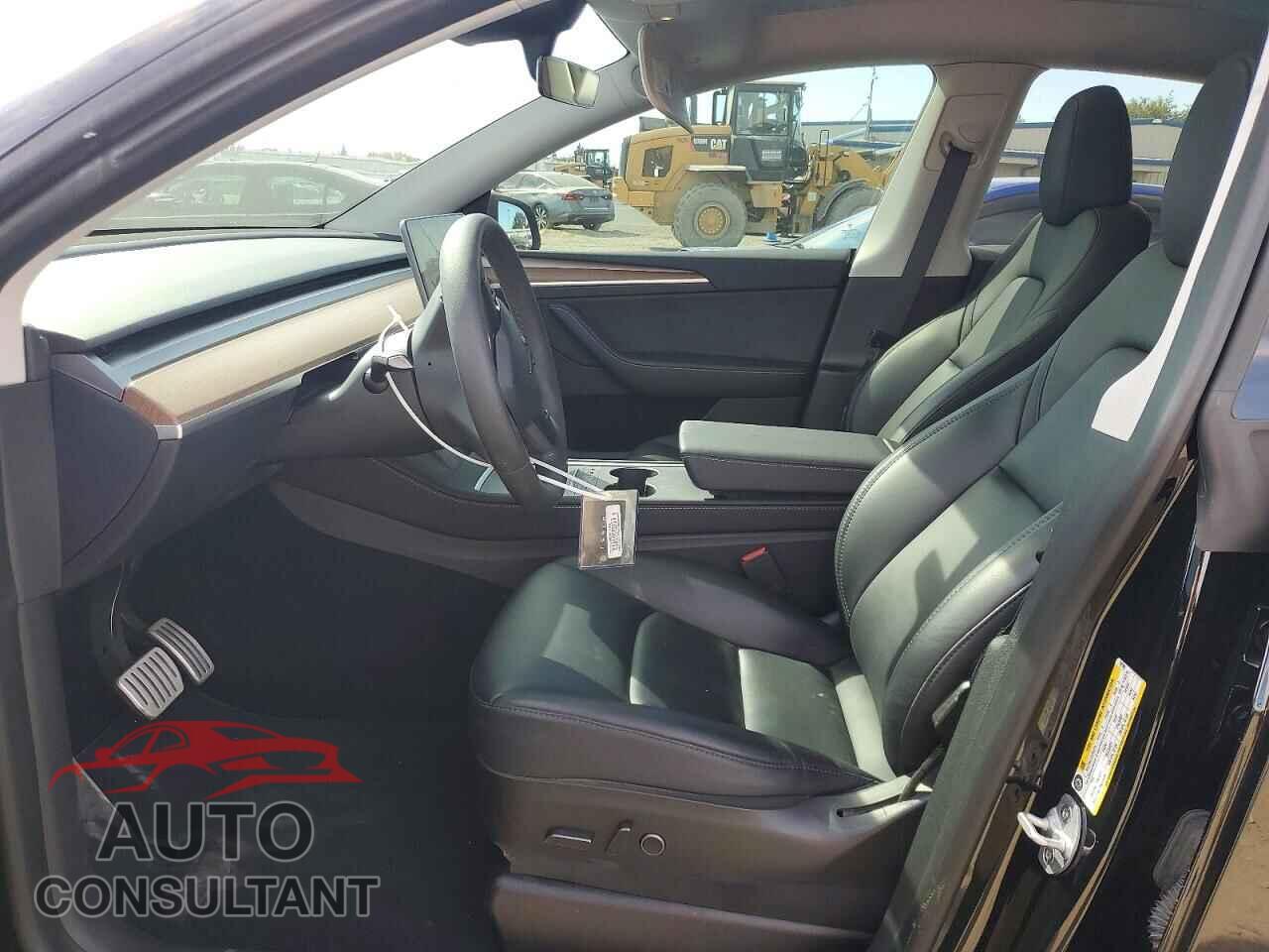 TESLA MODEL Y 2023 - 7SAYGDEFXPF702988