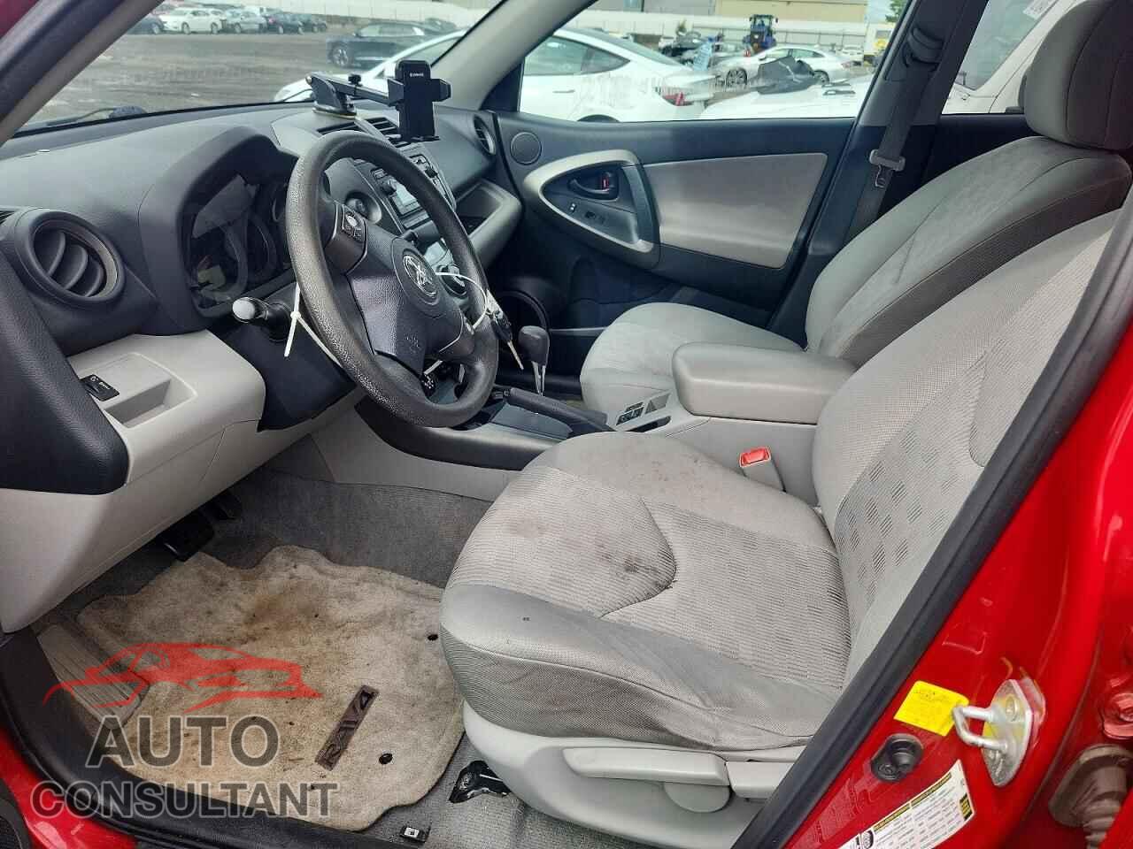 TOYOTA RAV4 2012 - 2T3BF4DV2CW199332