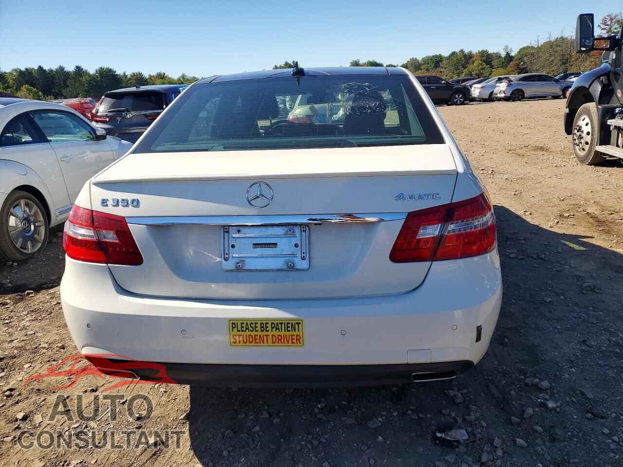 MERCEDES-BENZ E-CLASS 2011 - WDDHF8HB4BA392389