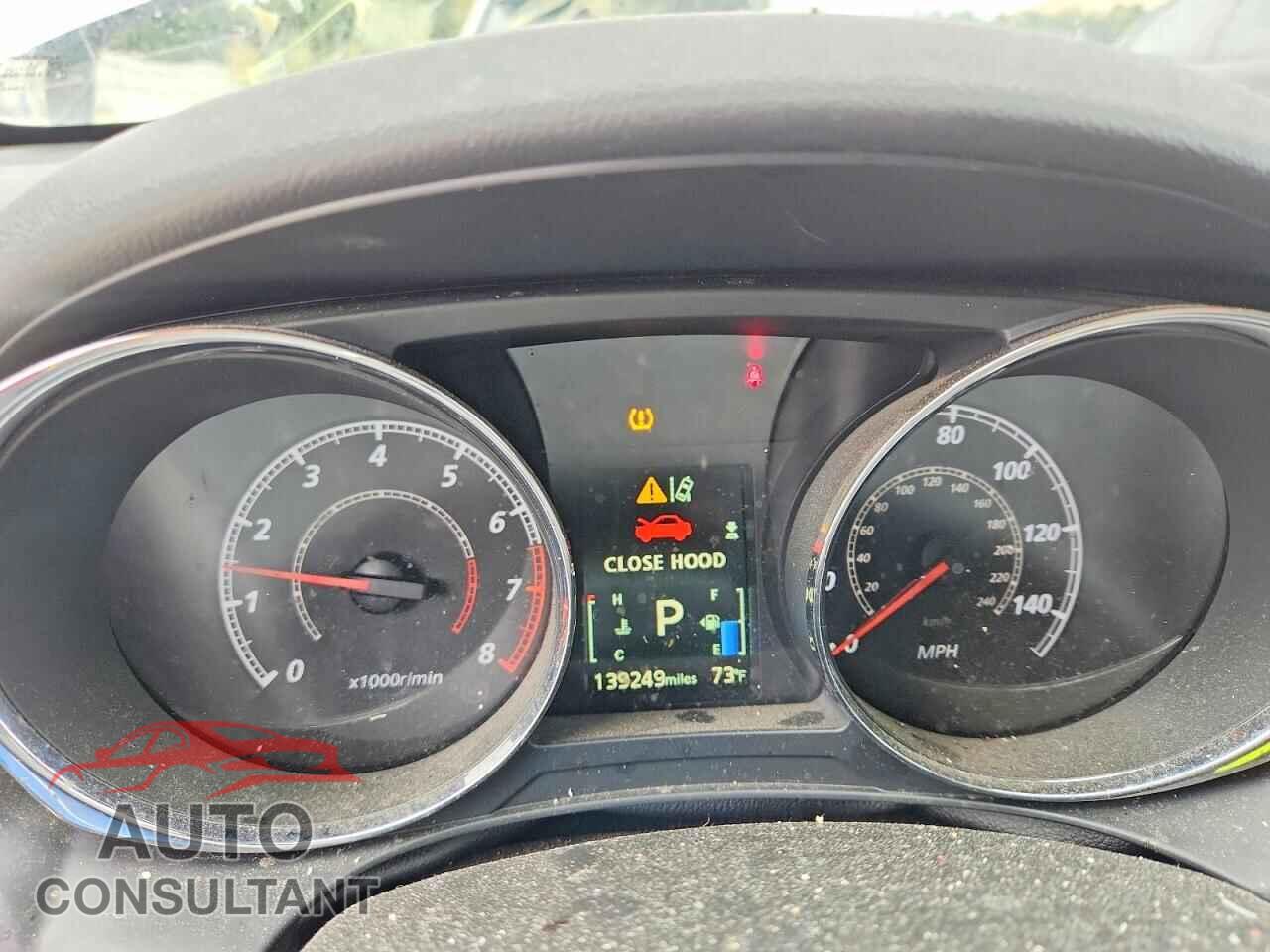 MITSUBISHI OUTLANDER 2022 - JA4APUAU1NU011673