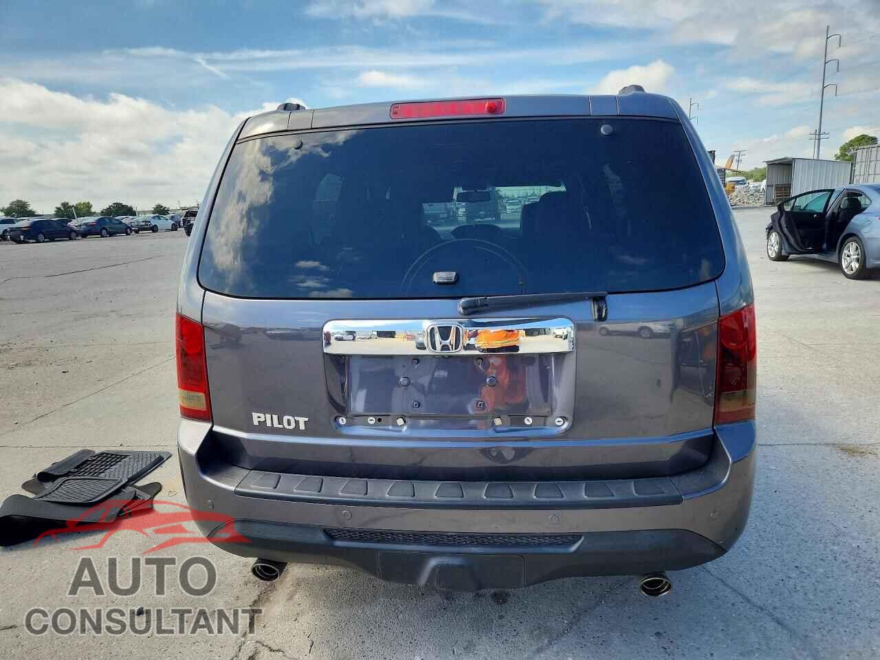 HONDA PILOT 2014 - 5FNYF3H90EB021901