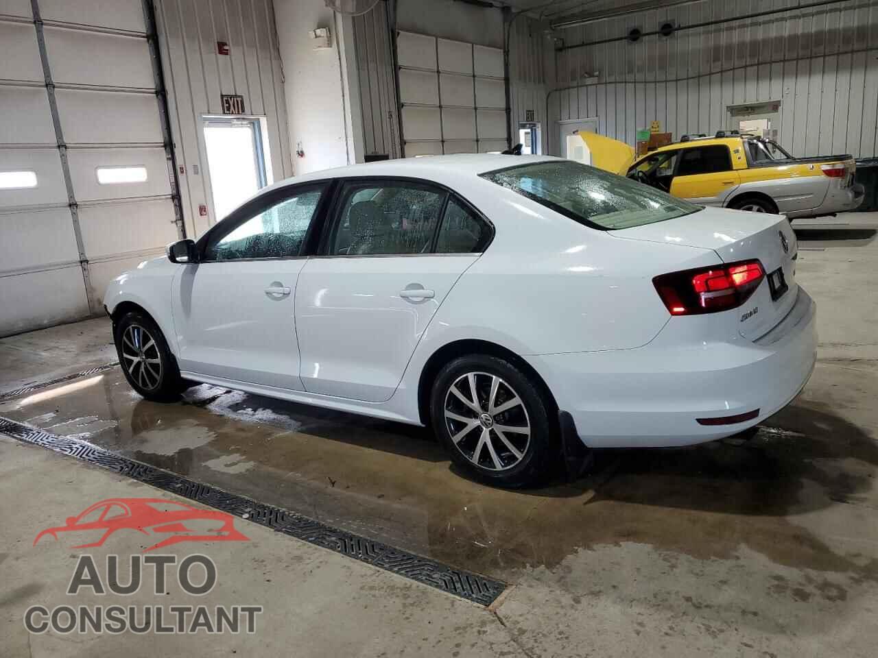 VOLKSWAGEN JETTA 2017 - 3VWDB7AJ1HM206106