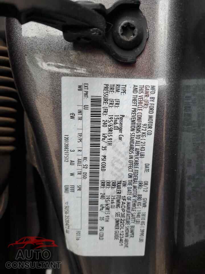 FORD FOCUS 2013 - 1FADP3E22DL123401