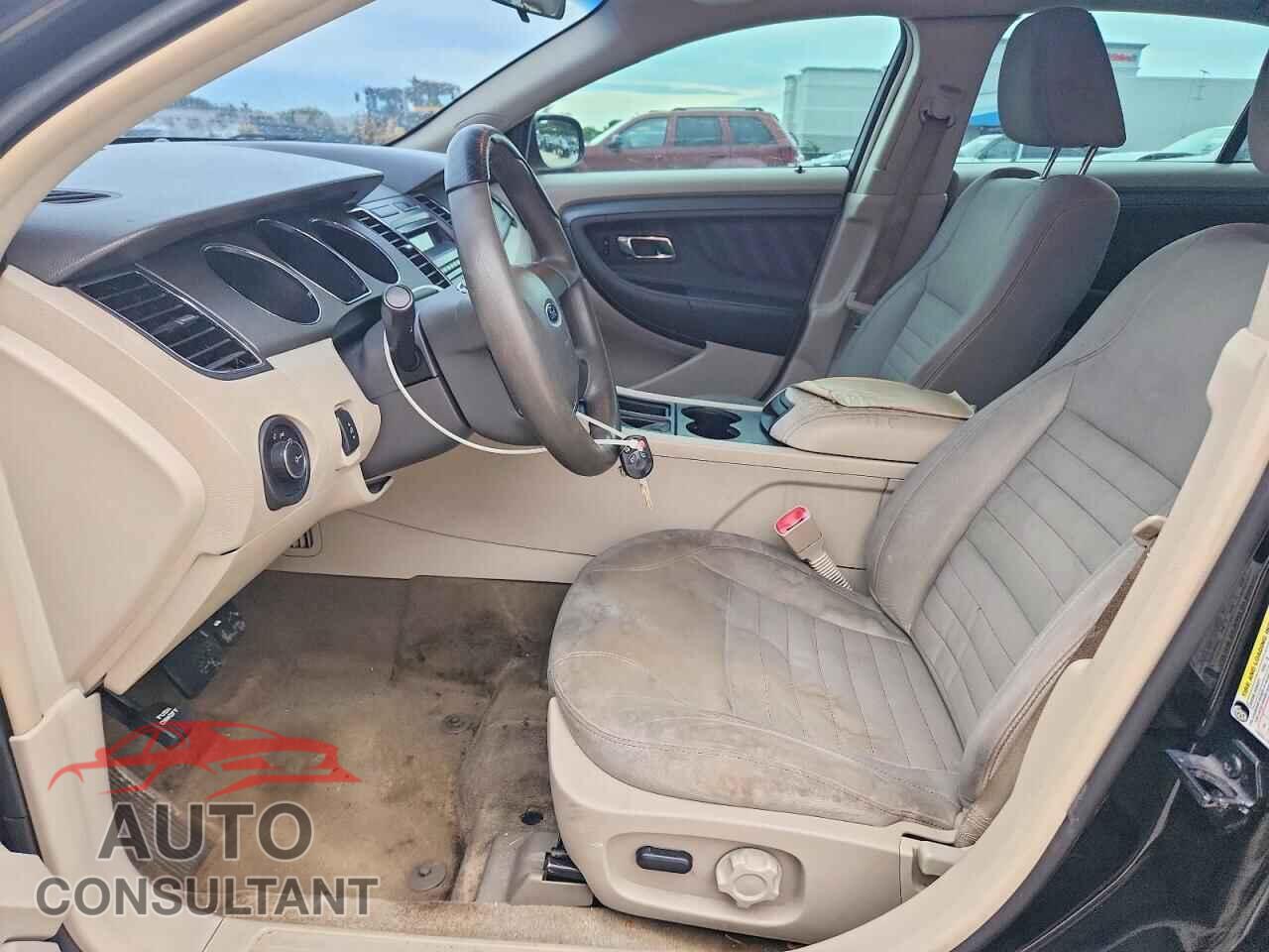 FORD TAURUS 2011 - 1FAHP2DW8BG166761