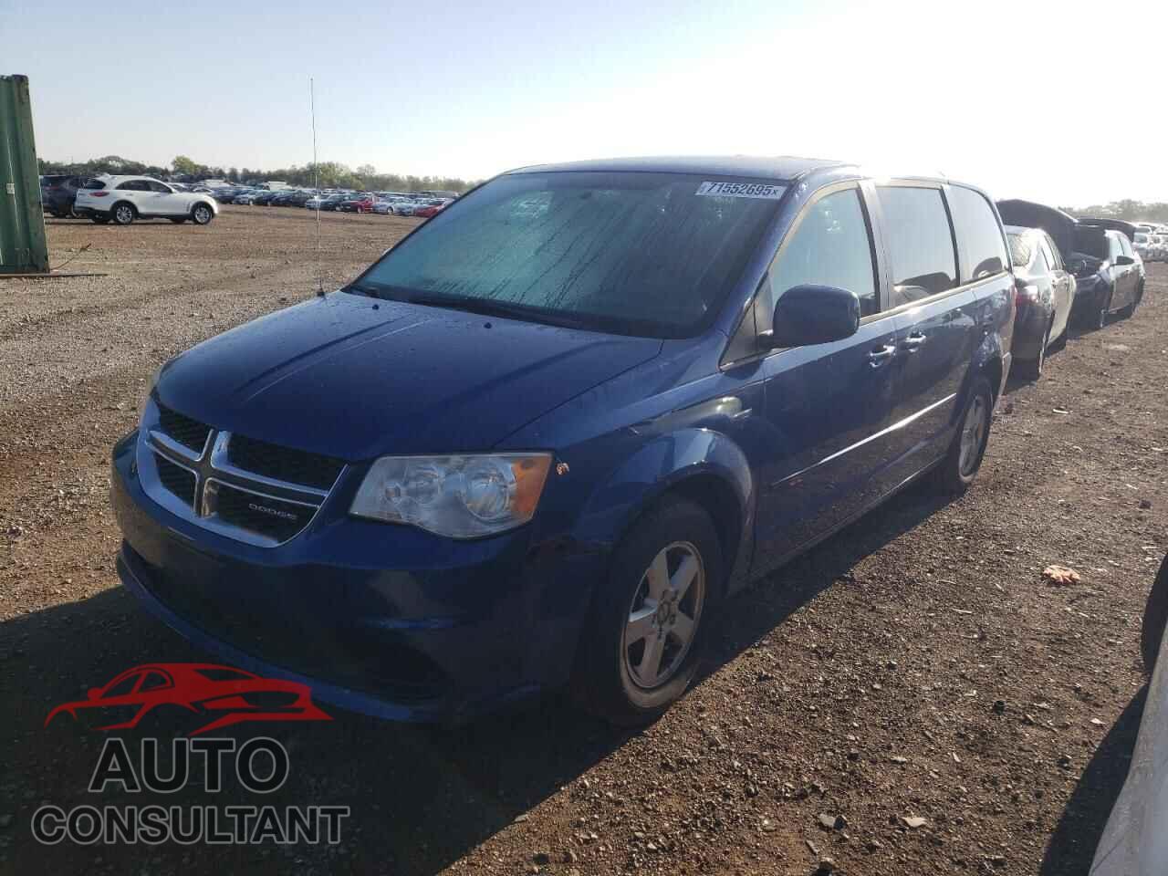 DODGE CARAVAN 2011 - 2D4RN3DG8BR674359