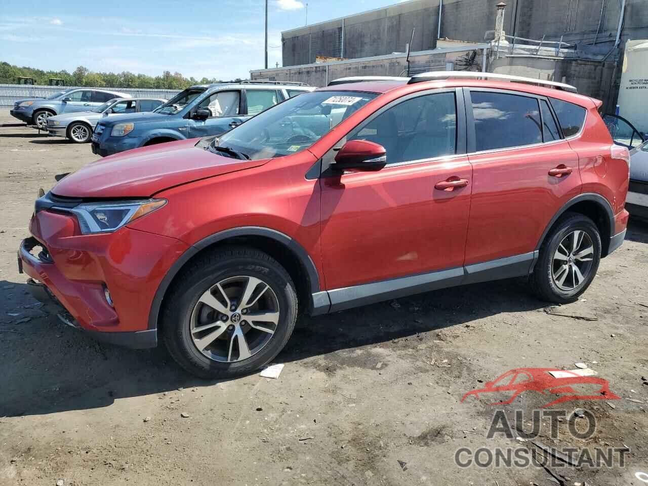 TOYOTA RAV4 2017 - JTMRFREV0HJ114598