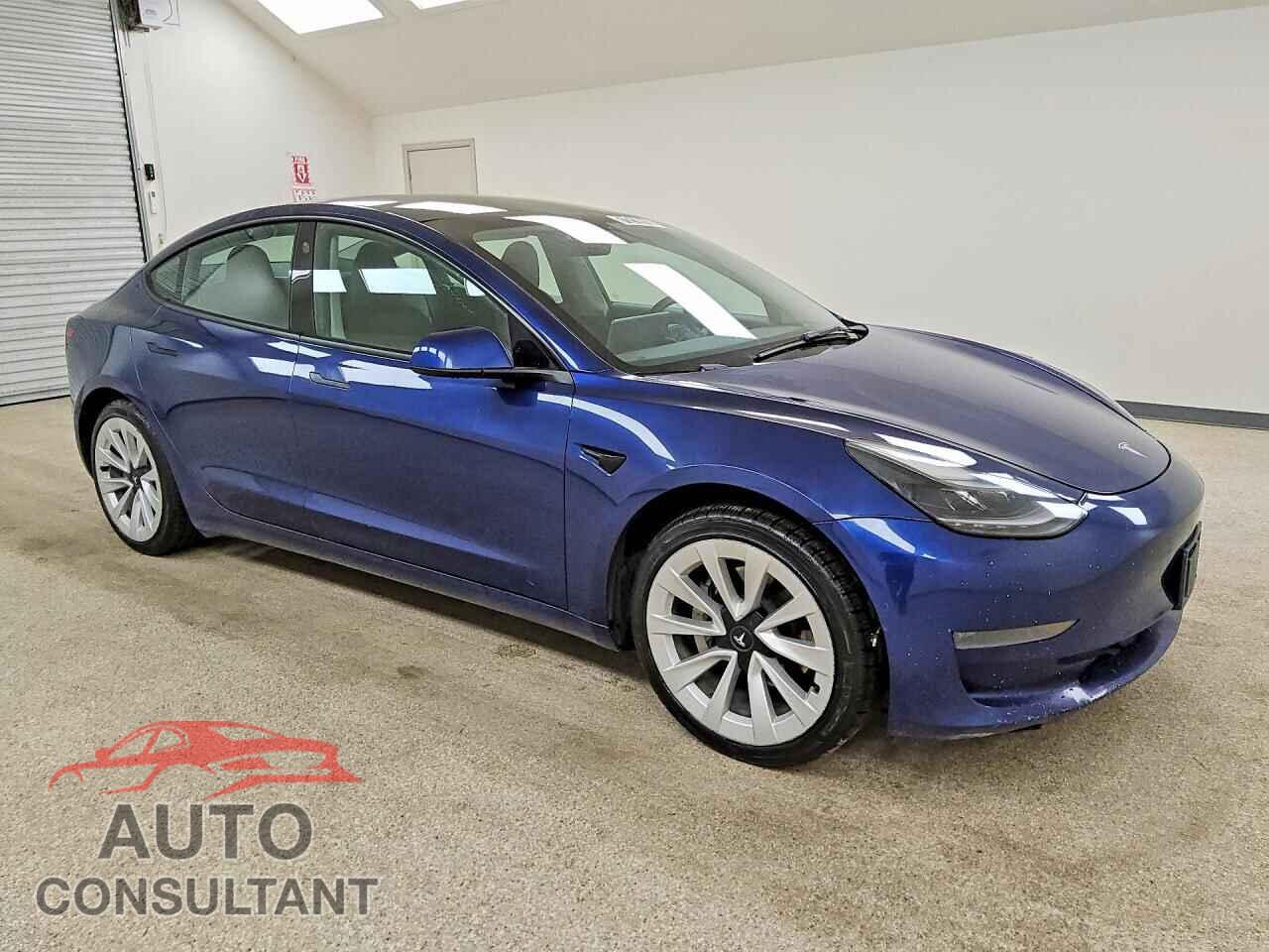 TESLA MODEL 3 2022 - 5YJ3E1EA0NF304220