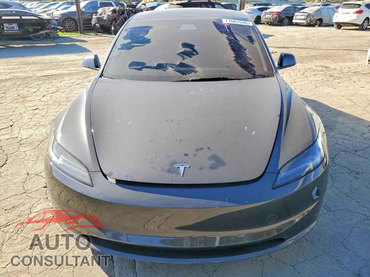 TESLA MODEL 3 2024 - 5YJ3E1EB4RF792652