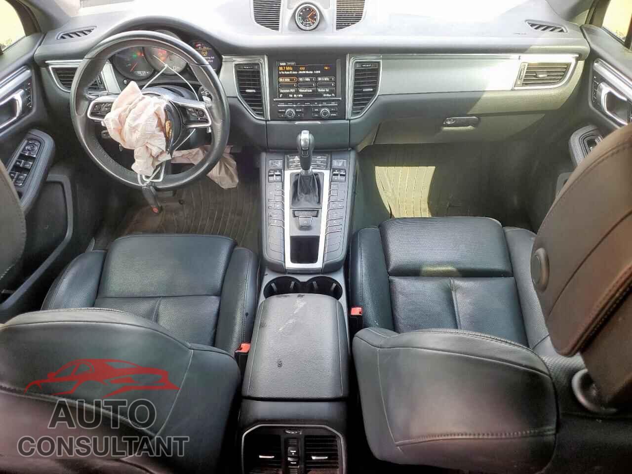 PORSCHE MACAN 2015 - WP1AB2A57FLB74481