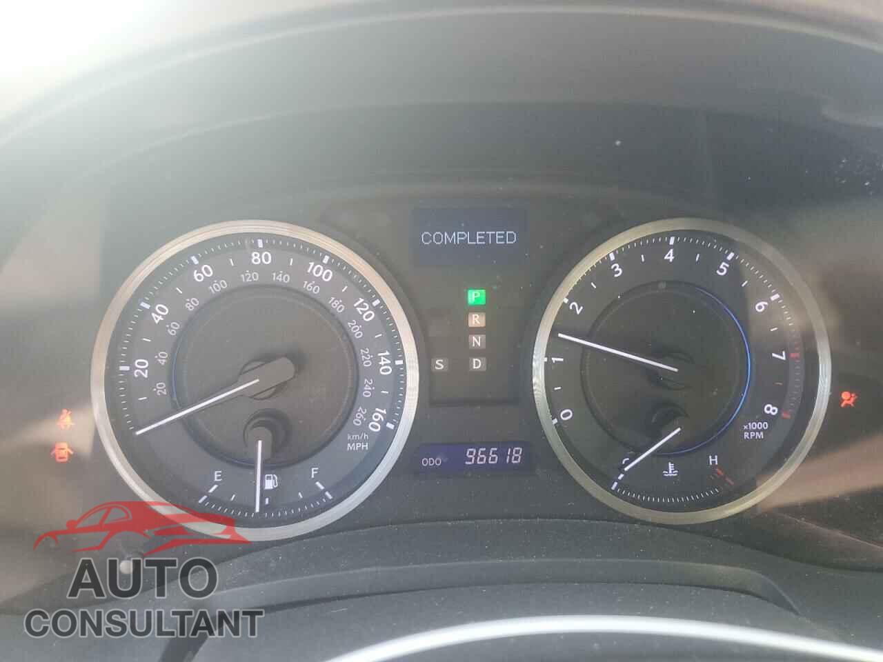 LEXUS IS 2011 - JTHCF5C24B5051432