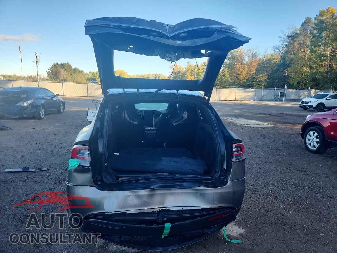 TESLA MODEL X 2016 - 5YJXCBE26GF025301