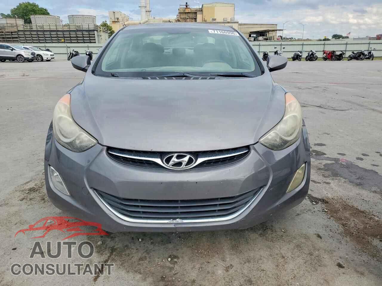 HYUNDAI ELANTRA 2012 - 5NPDH4AE3CH070448
