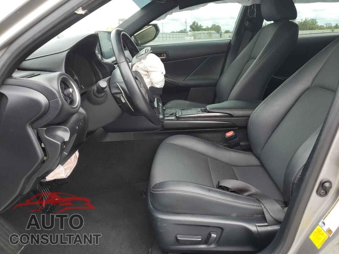 LEXUS IS 2021 - JTHAA1D20M5116602