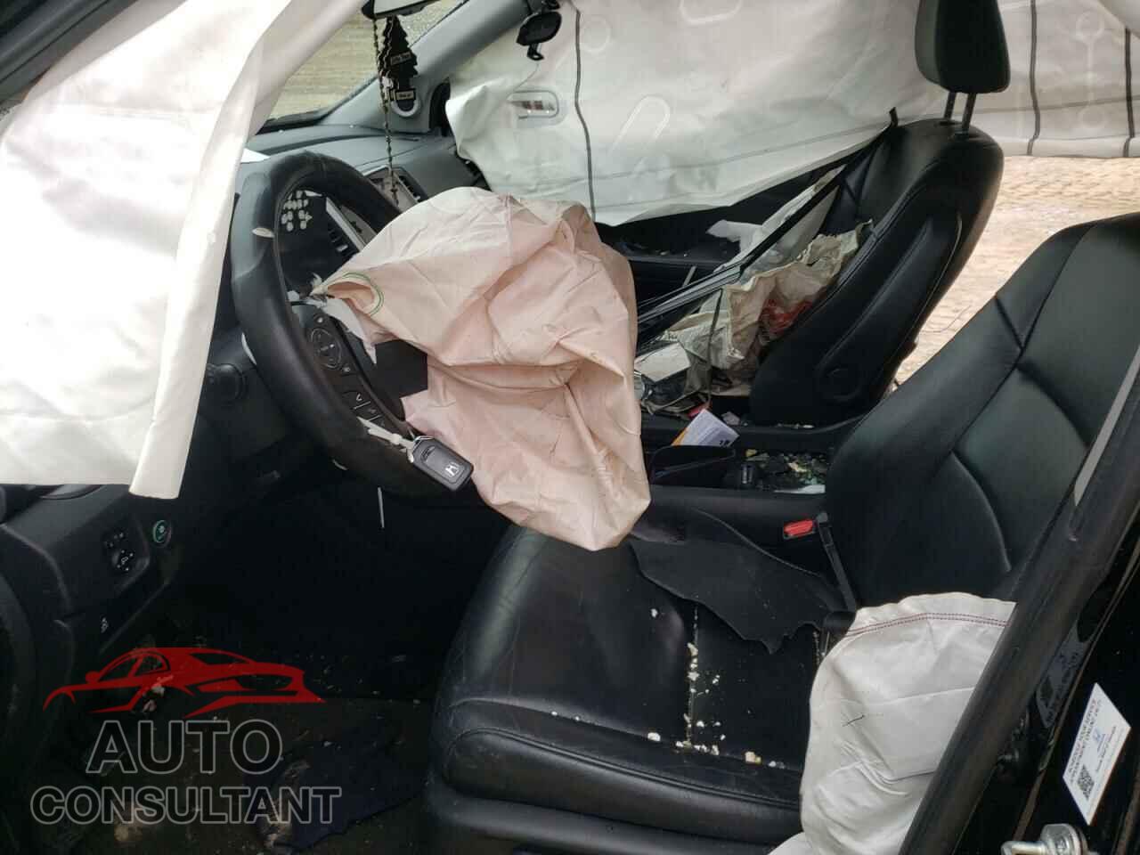 HONDA PILOT 2017 - 5FNYF5H85HB023196
