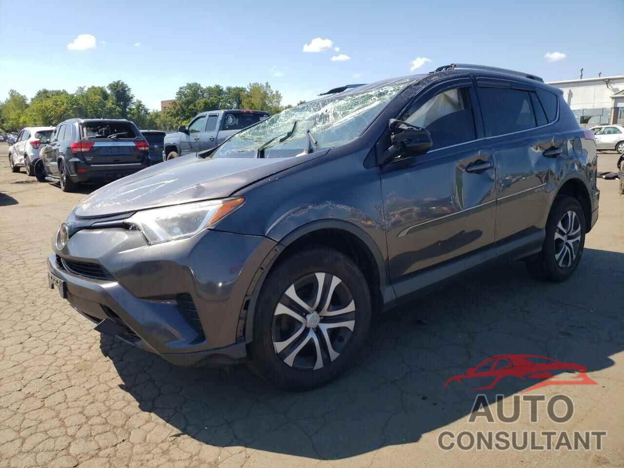 TOYOTA RAV4 2017 - JTMBFREV4HJ140834