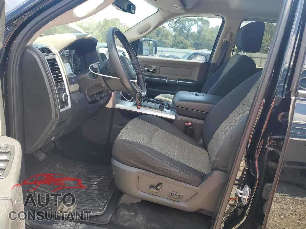 DODGE RAM 1500 2012 - 1C6RD7LT0CS285843