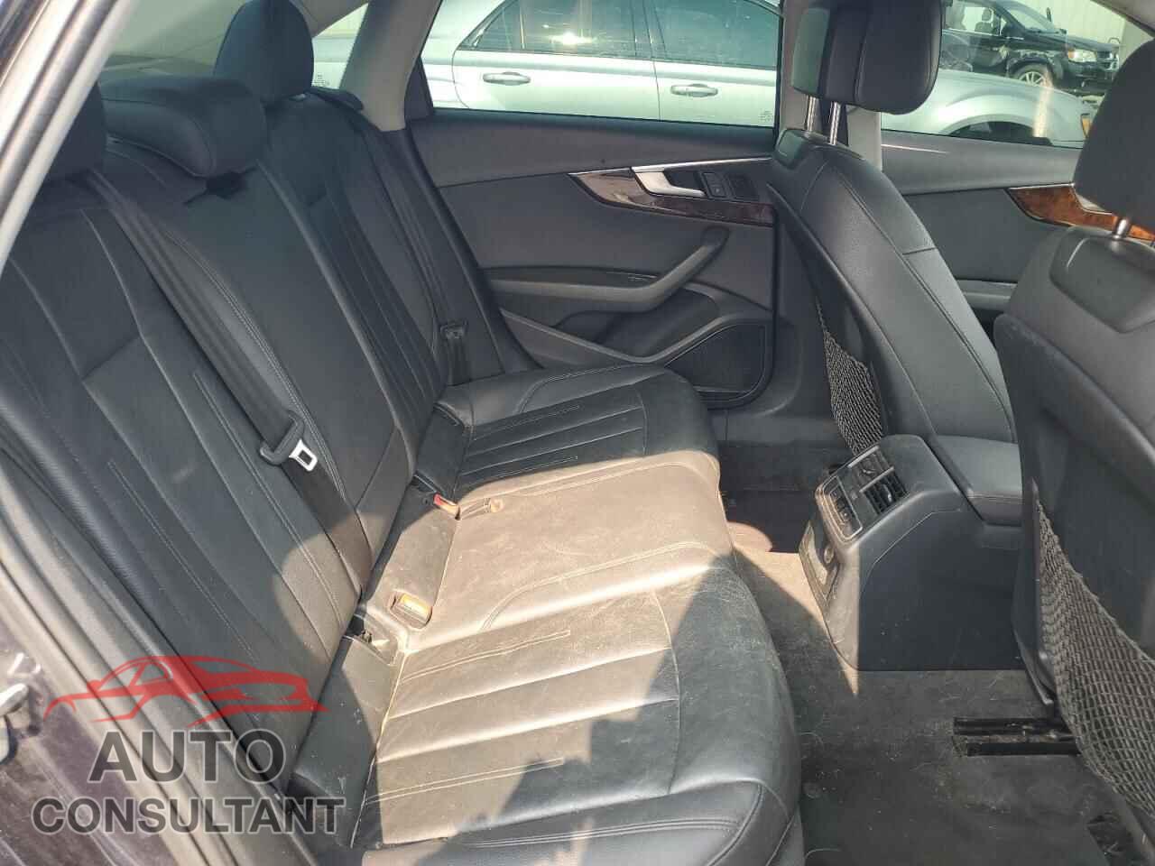 AUDI A4 2017 - WAUFNAF47HN011925
