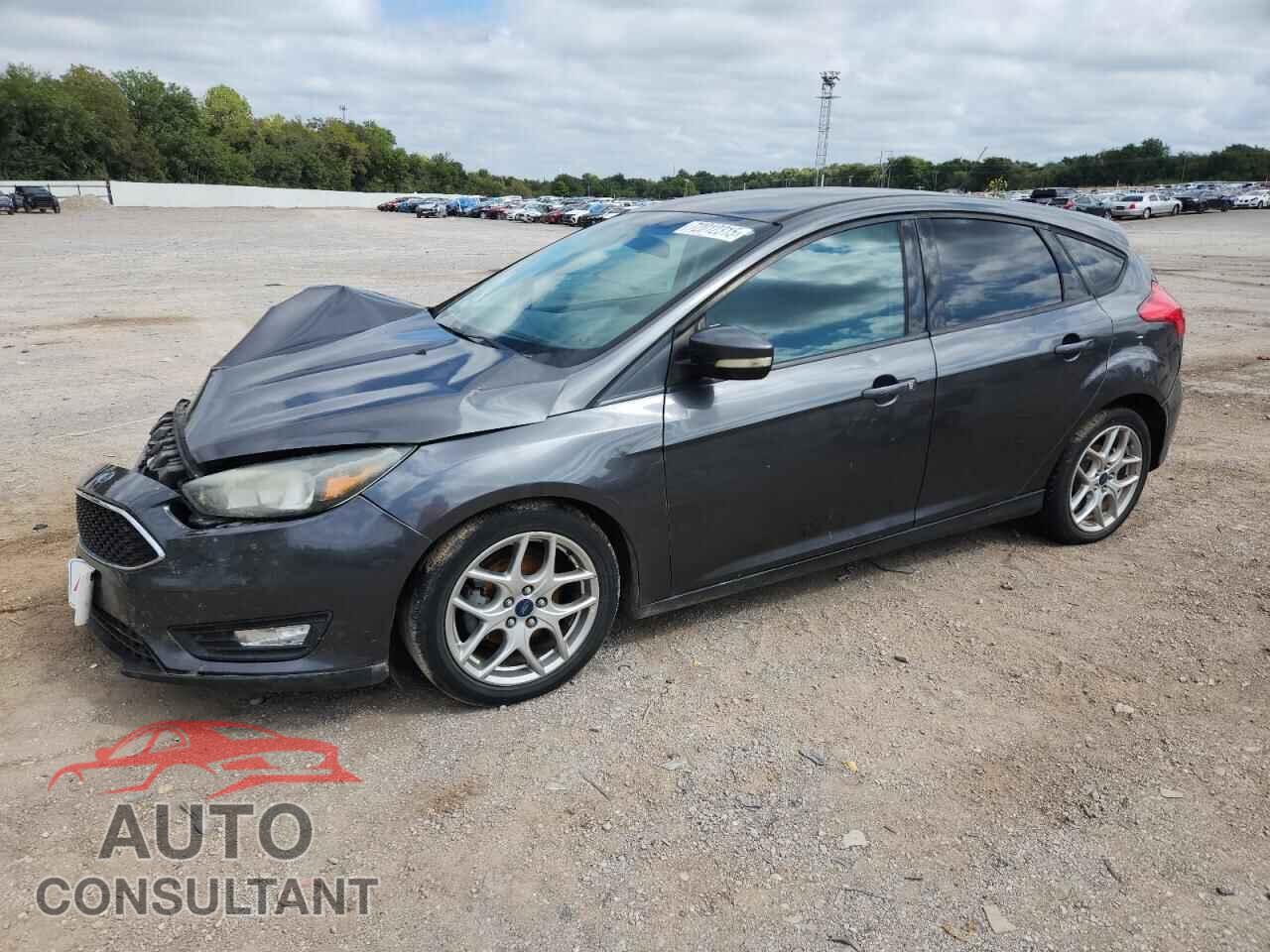 FORD FOCUS 2015 - 1FADP3K27FL319101