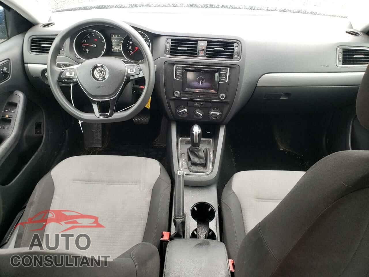 VOLKSWAGEN JETTA 2017 - 3VW2B7AJ9HM408098