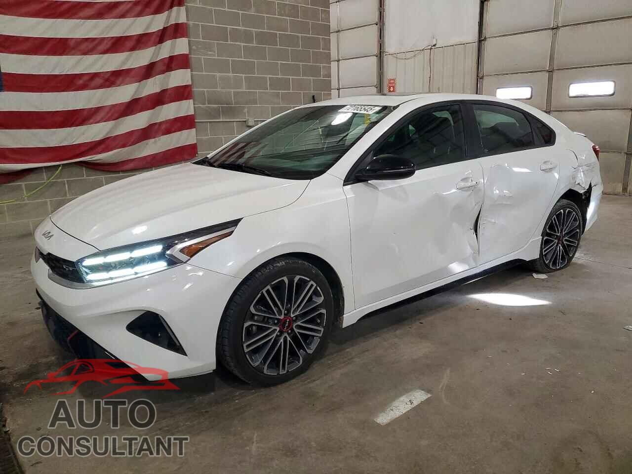 KIA FORTE 2023 - 3KPF44AC9PE597746