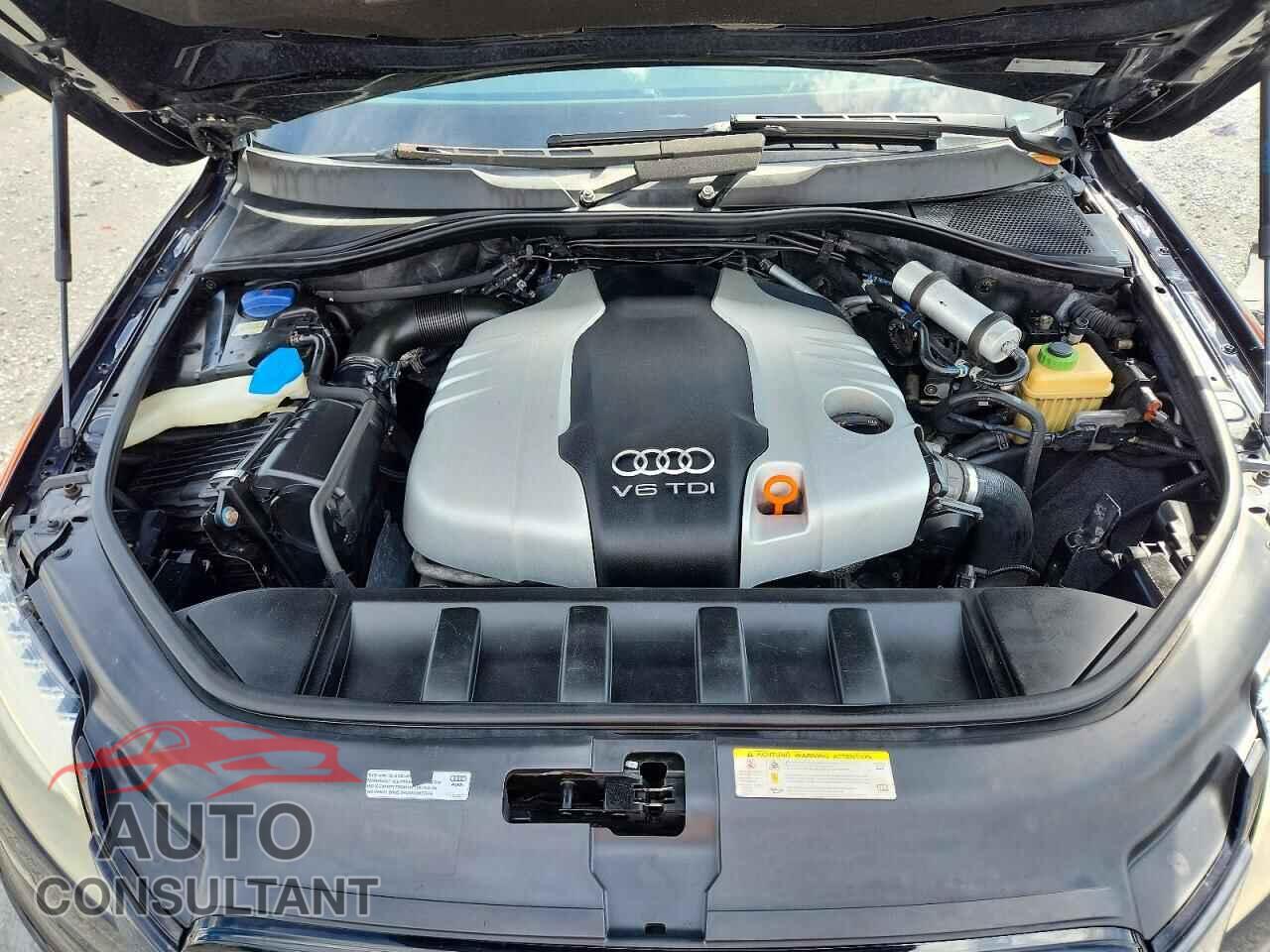 AUDI Q7 2013 - WA1WMAFE7DD000741