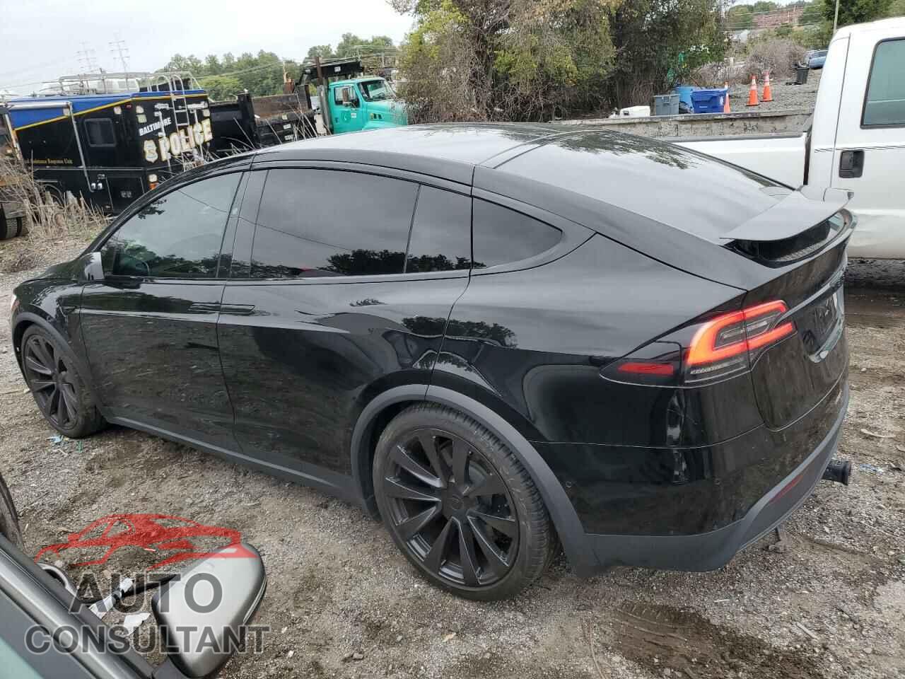 TESLA MODEL X 2022 - 7SAXCBE50NF334367