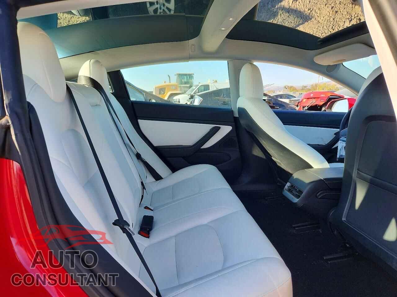 TESLA MODEL 3 2021 - 5YJ3E1EC4MF936329