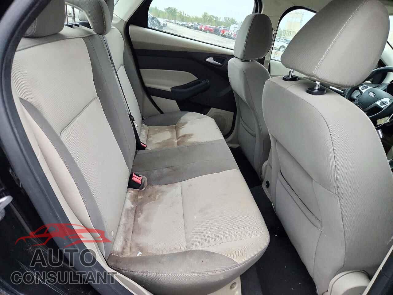FORD FOCUS 2014 - 1FADP3F25EL283627