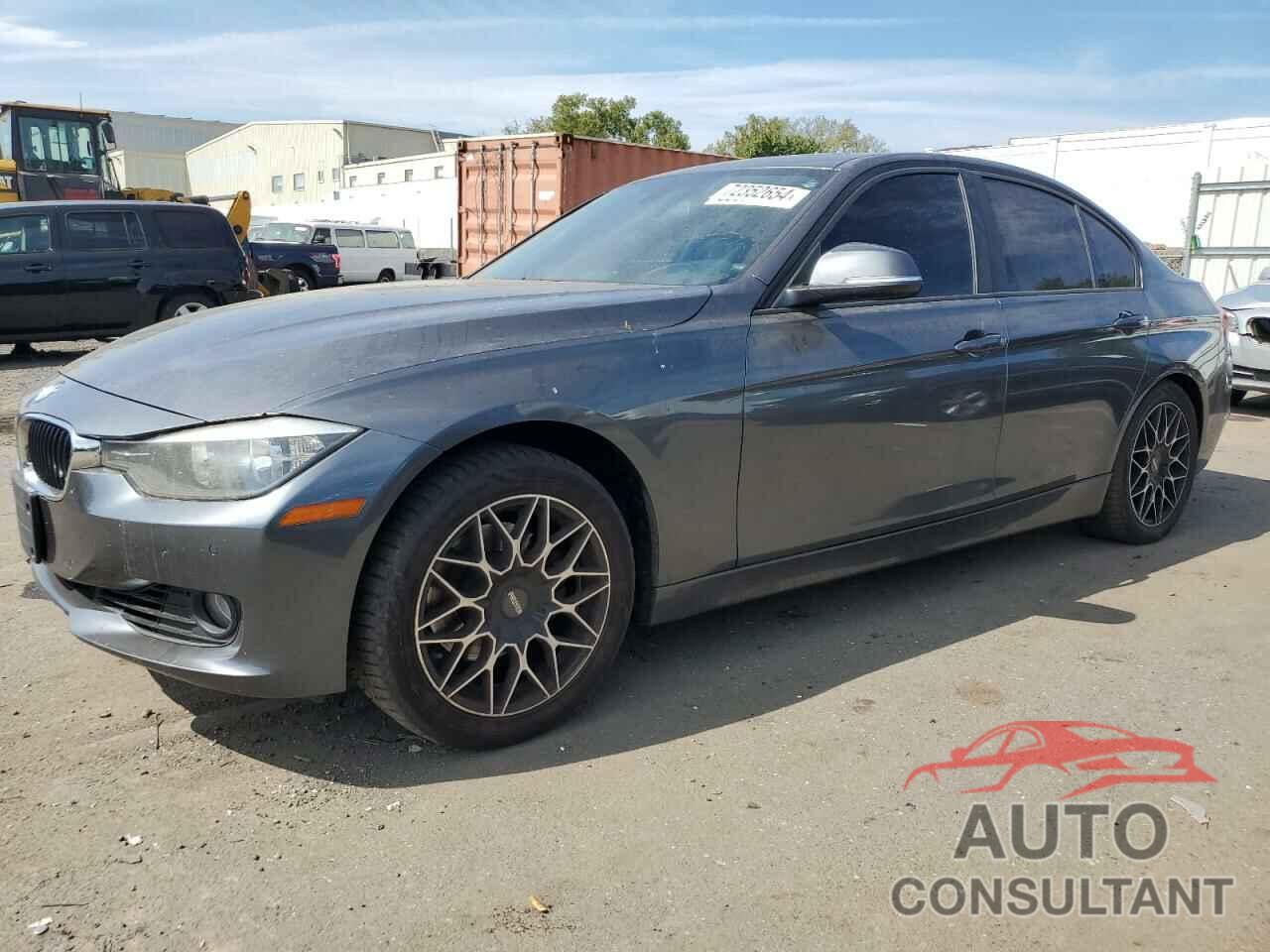 BMW 3 SERIES 2013 - WBA3B3C52DF533418