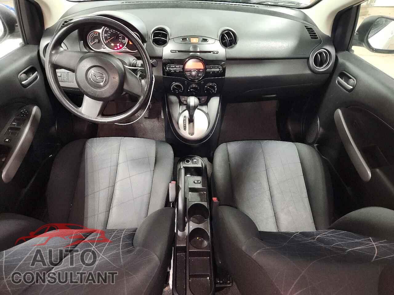MAZDA 2 2014 - JM1DE1KY0E0183919
