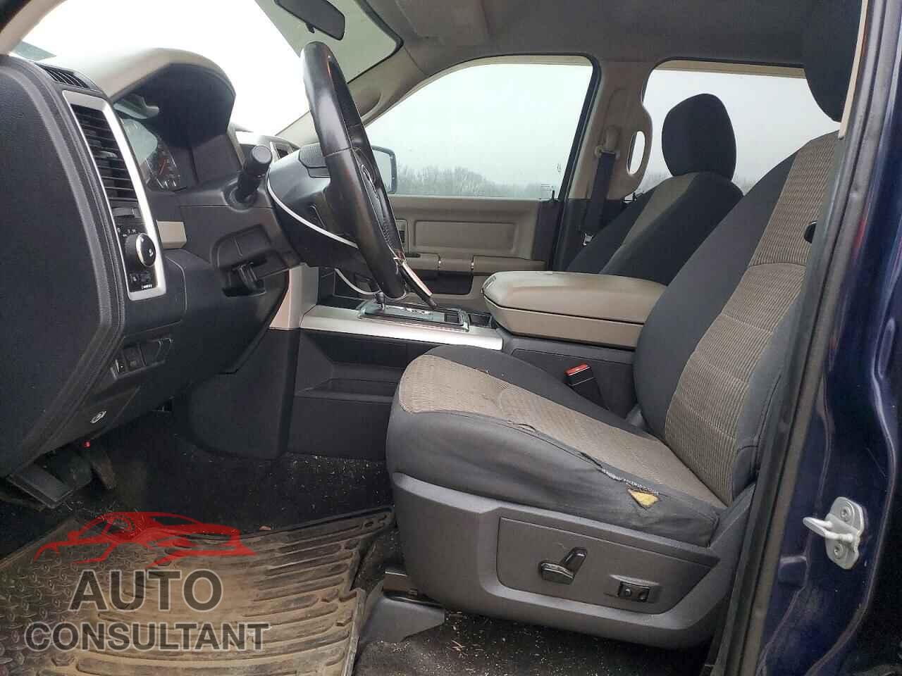 DODGE RAM 1500 2012 - 1C6RD7LT3CS231307