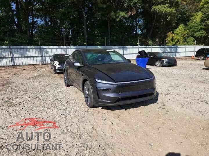 TESLA MODEL Y 2026 - 7SAYGDEE5TA667386