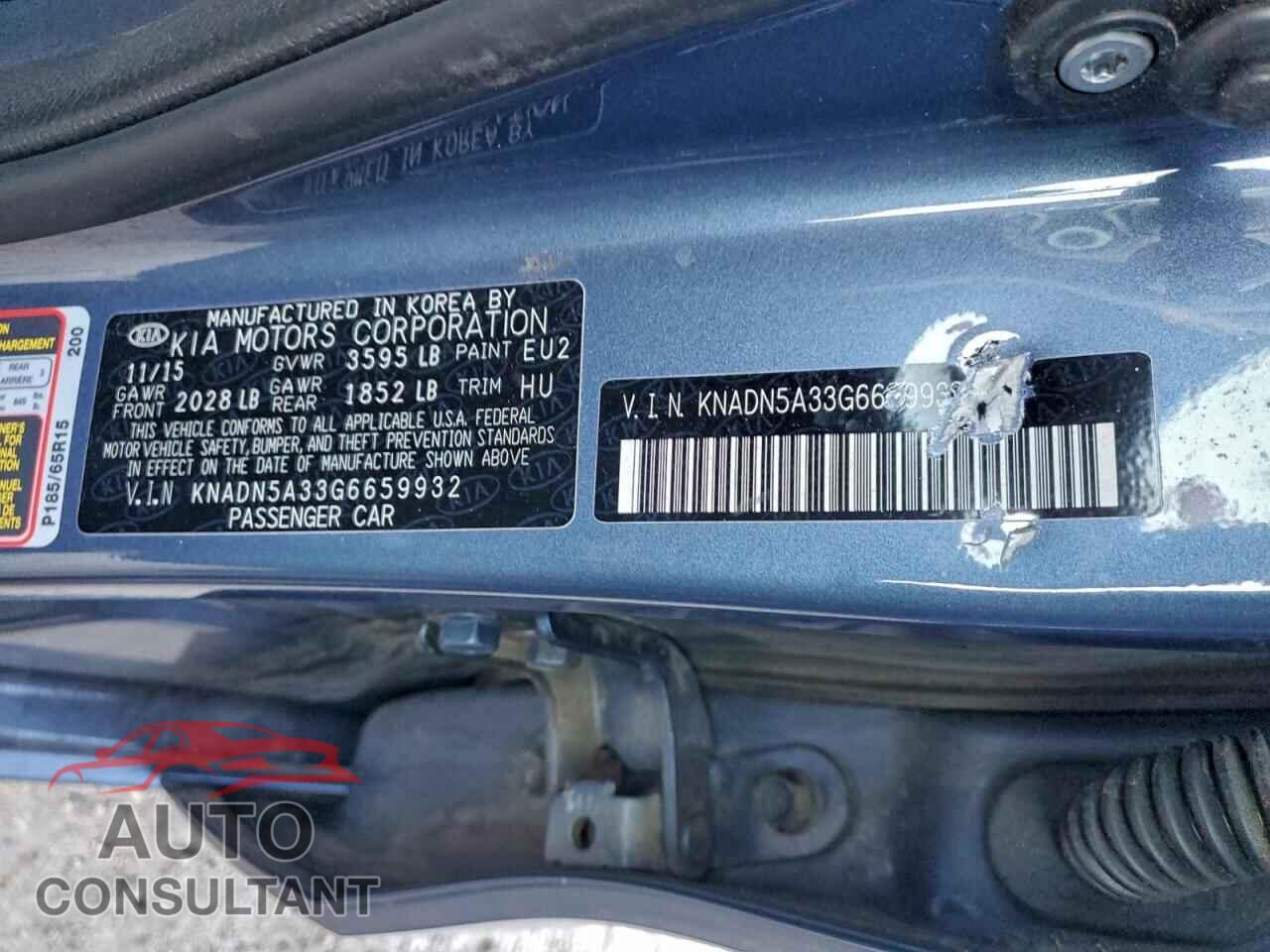 KIA RIO 2016 - KNADN5A33G6659932